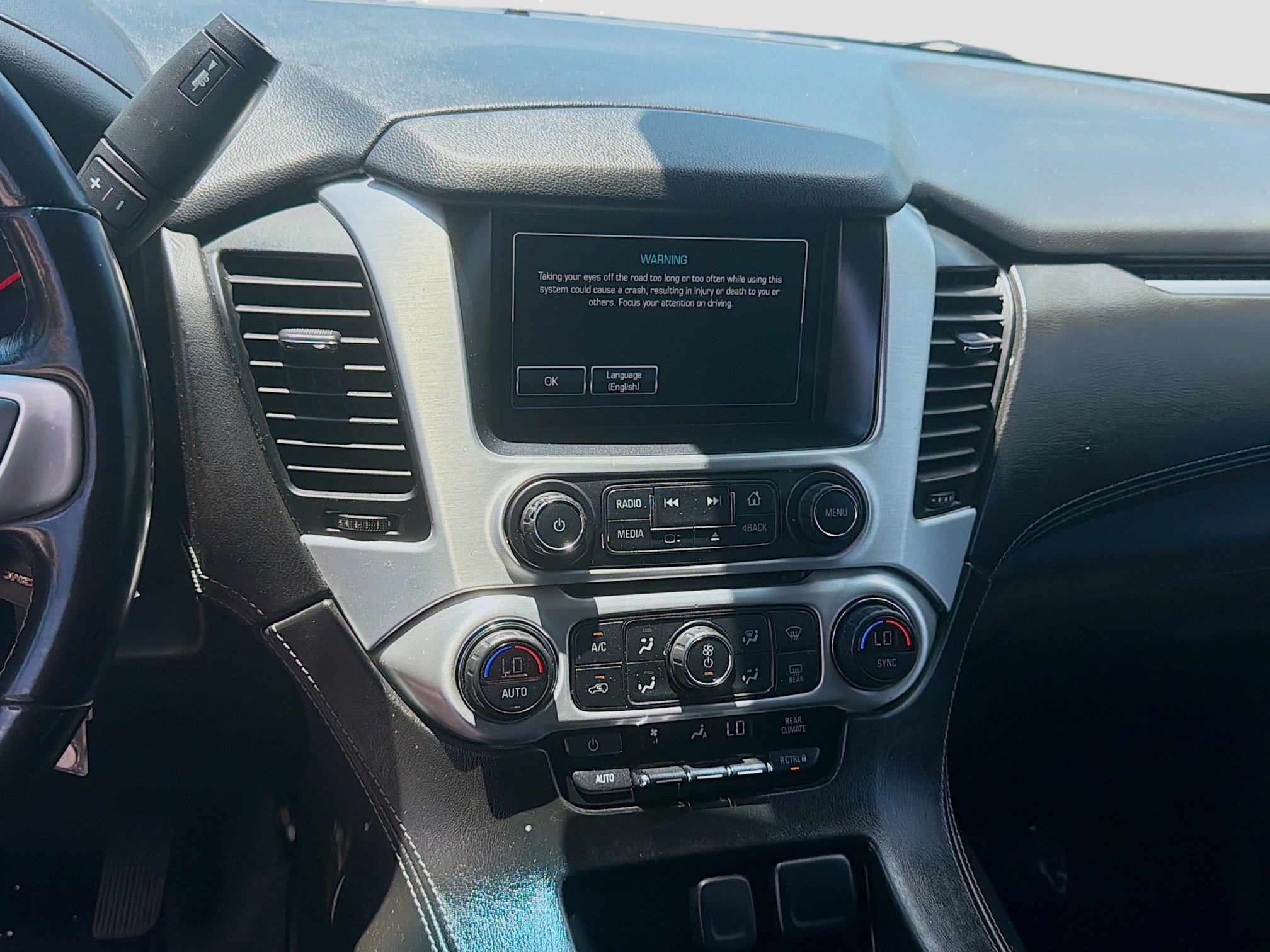 Used 2019 GMC Yukon SLE w/ Convenience Package RWD image 12