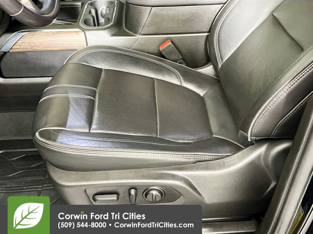 Used 2022 Chevrolet Silverado 1500 High Country w/ Technology Package image 22