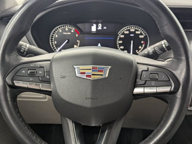 Used 2023 Cadillac XT4 Premium Luxury FWD image 15