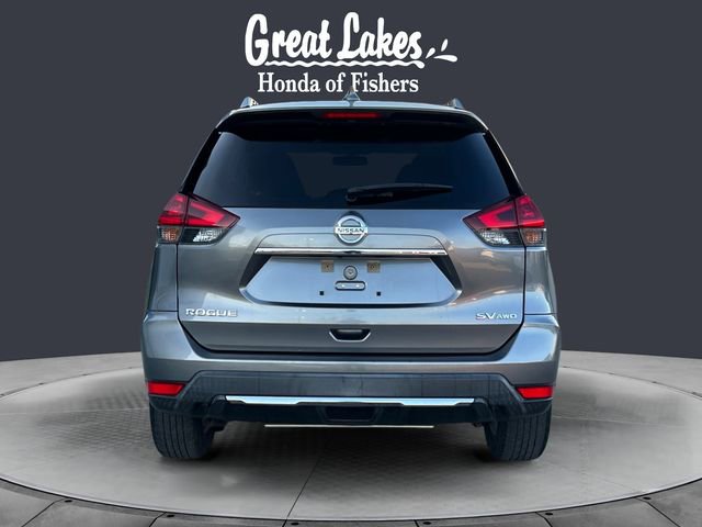 Used 2018 Nissan Rogue SV image 4