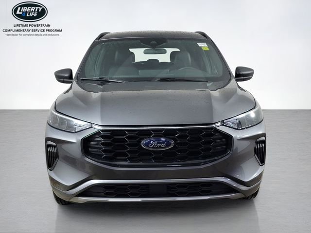 Used 2023 Ford Escape ST-Line w/ Tech Pack #1 AWD/4WD image 8
