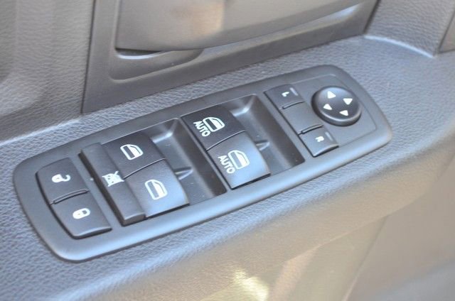 Used 2017 RAM 2500 Tradesman w/ Chrome Appearance Group image 13