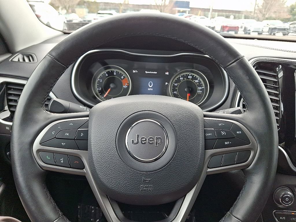 Used 2019 Jeep Cherokee Limited image 14