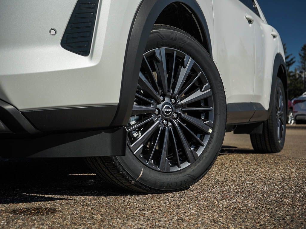 New 2026 Nissan Pathfinder SL AWD/4WD image 6