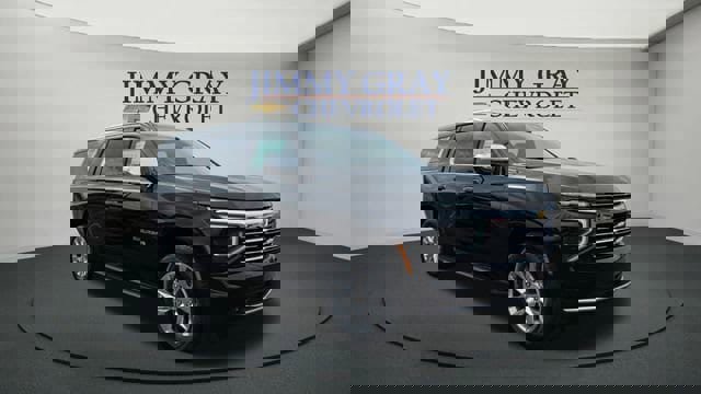 New 2026 Chevrolet Suburban Premier w/ Sun And Tow Package image 7