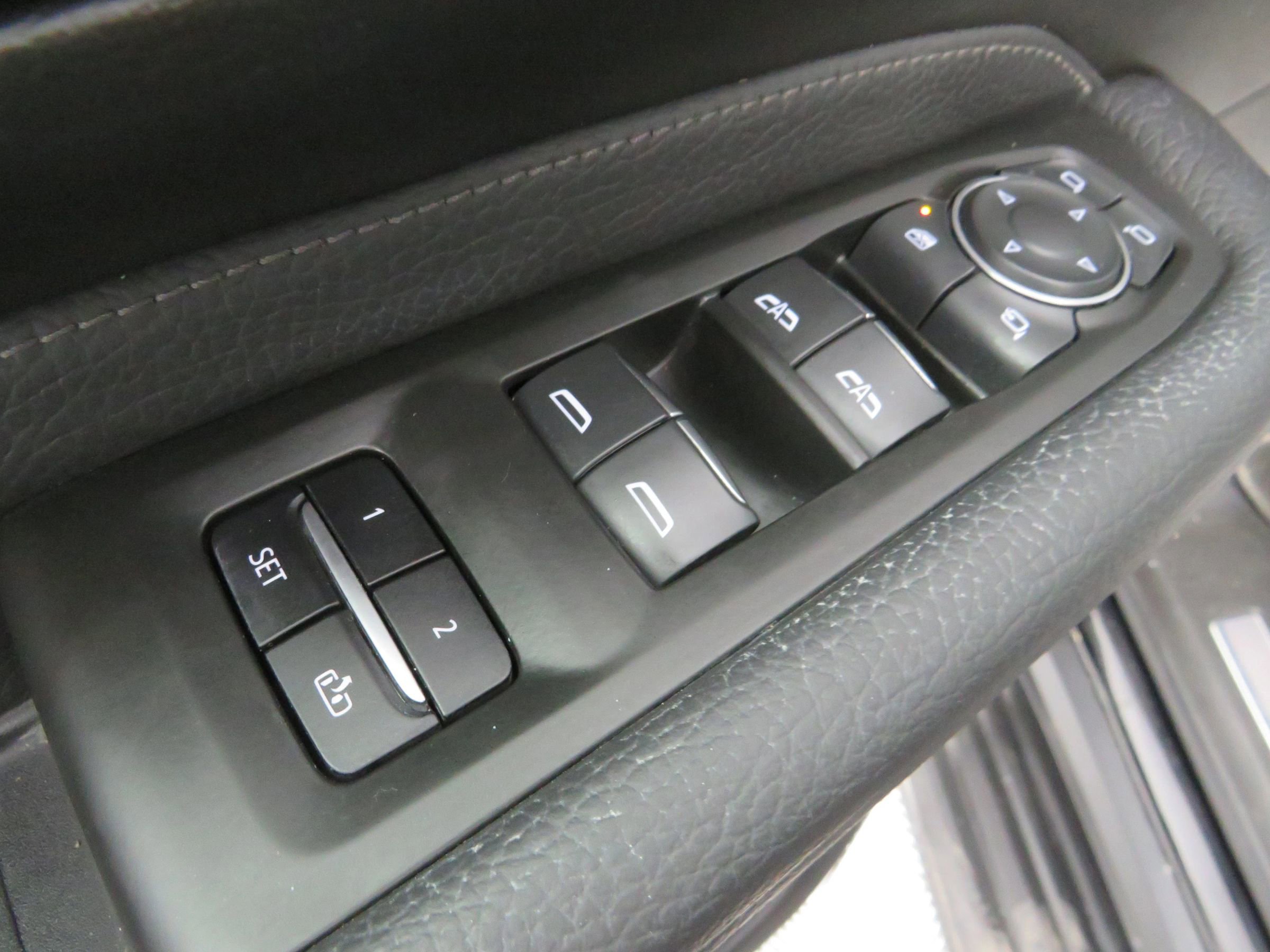 Used 2022 GMC Yukon XL Denali w/ Advanced Technology Package image 50