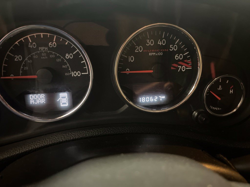 Used 2018 Jeep Wrangler Unlimited Rubicon AWD/4WD image 4