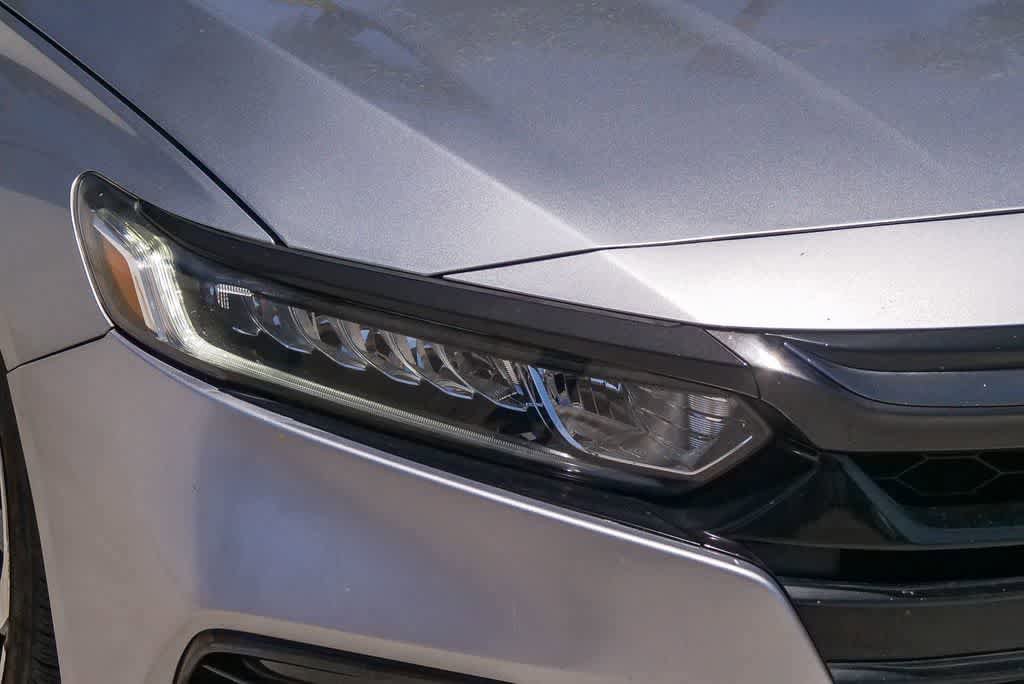 Used 2019 Honda Accord Sport image 4