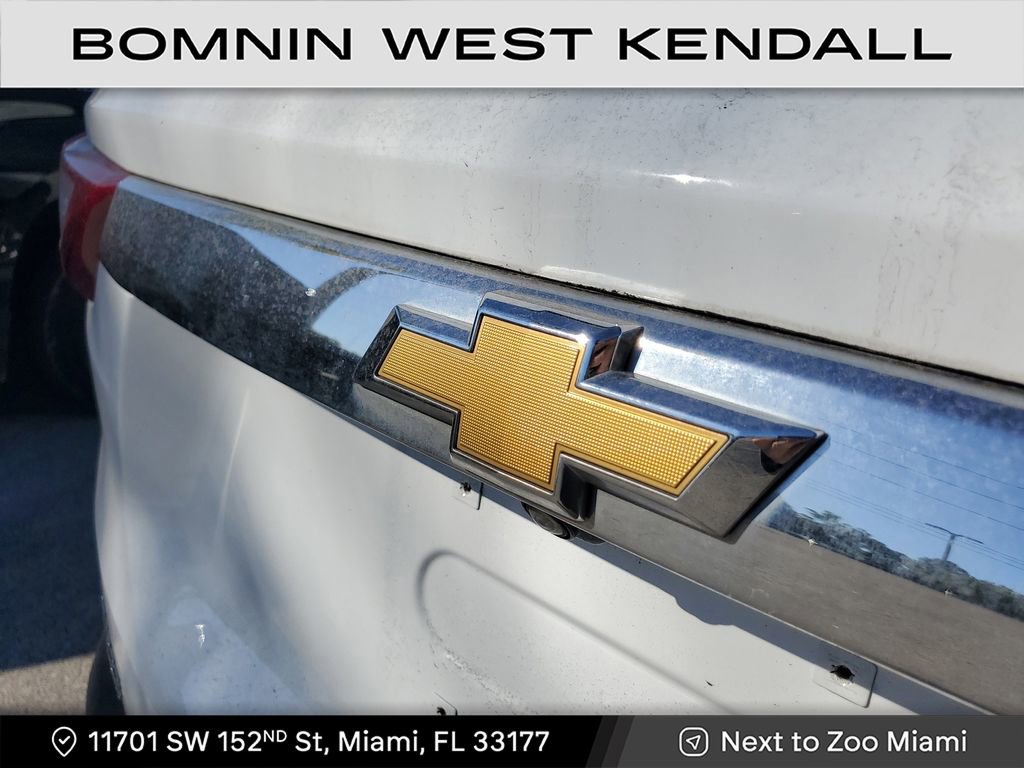 Used 2021 Chevrolet Traverse LT image 11