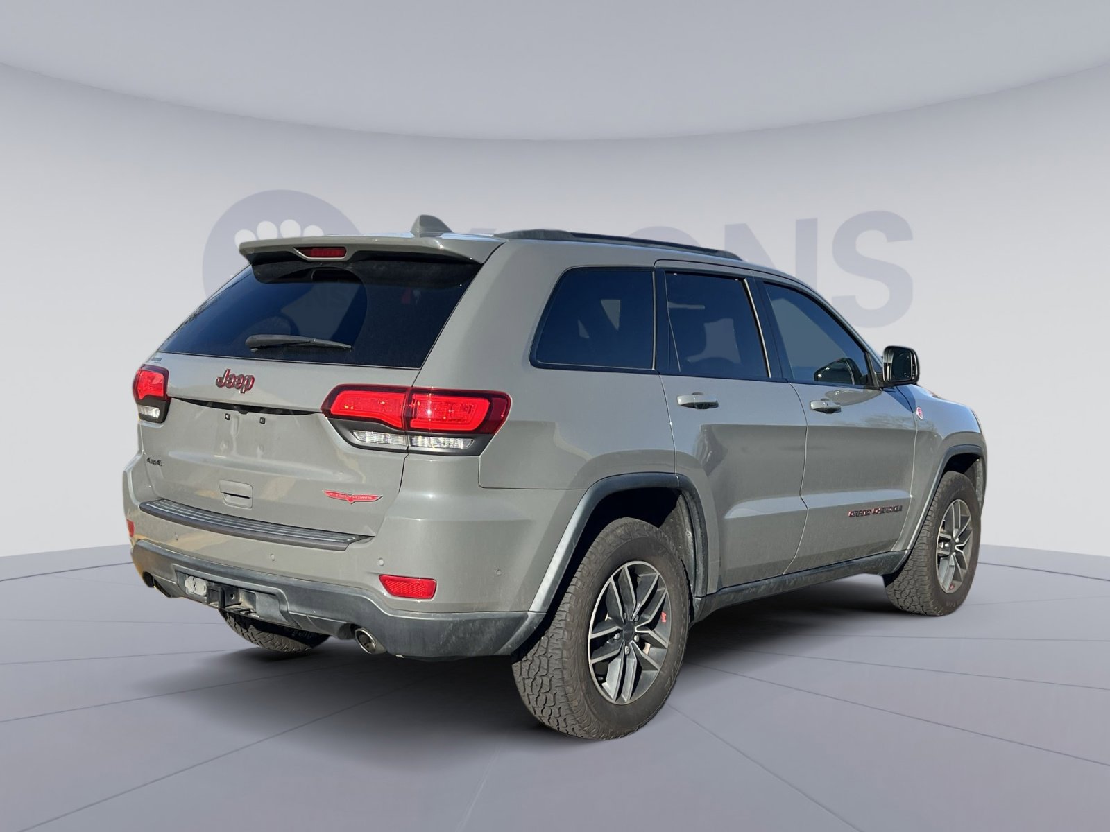 Used 2019 Jeep Grand Cherokee Trailhawk w/ Trailhawk Luxury Group image 7
