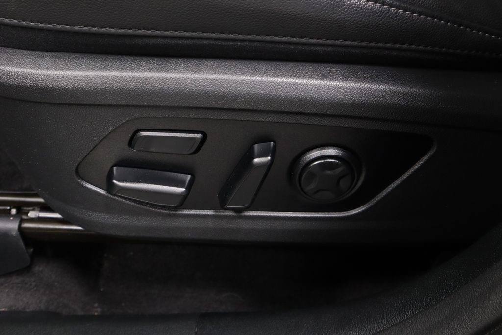 Used 2023 Kia Sorento SX Prestige image 26