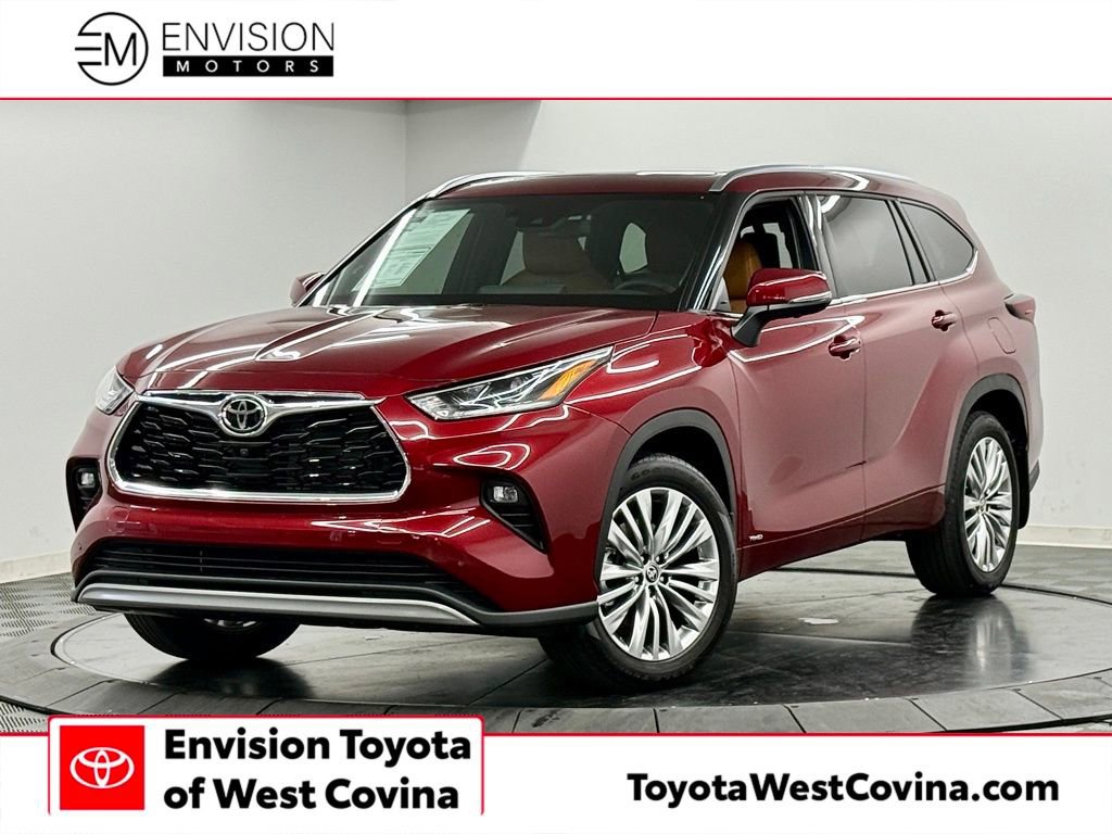Used 2026 Toyota Highlander Platinum AWD/4WD image 1