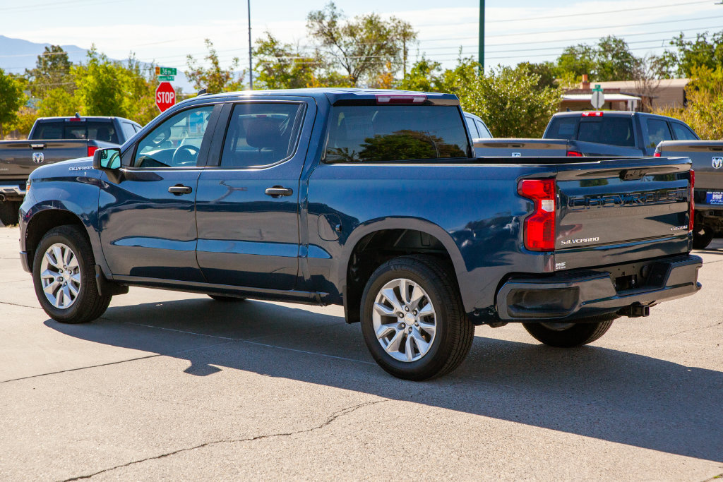 Used 2022 Chevrolet Silverado 1500 Custom AWD/4WD image 7