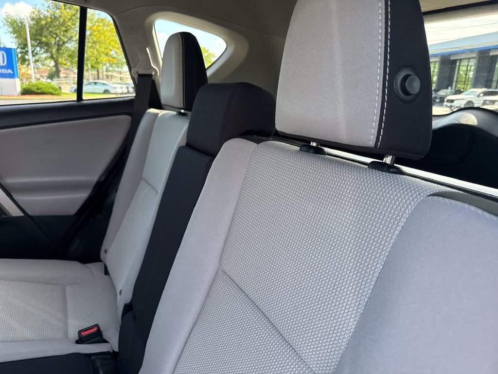Used 2017 Toyota RAV4 XLE w/ Plus Extra Value Package AWD/4WD image 19