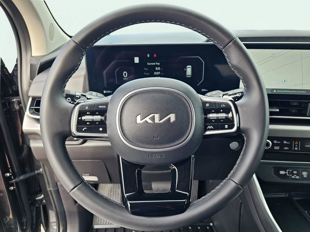 Certified 2026 Kia Carnival SX w/ SX Dark Edition Package image 20