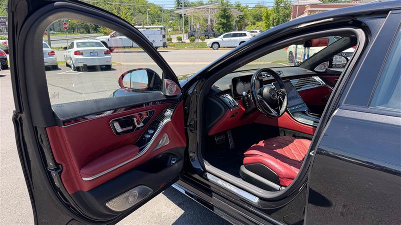 Used 2023 Mercedes-Benz S 580 4MATIC Sedan image 21