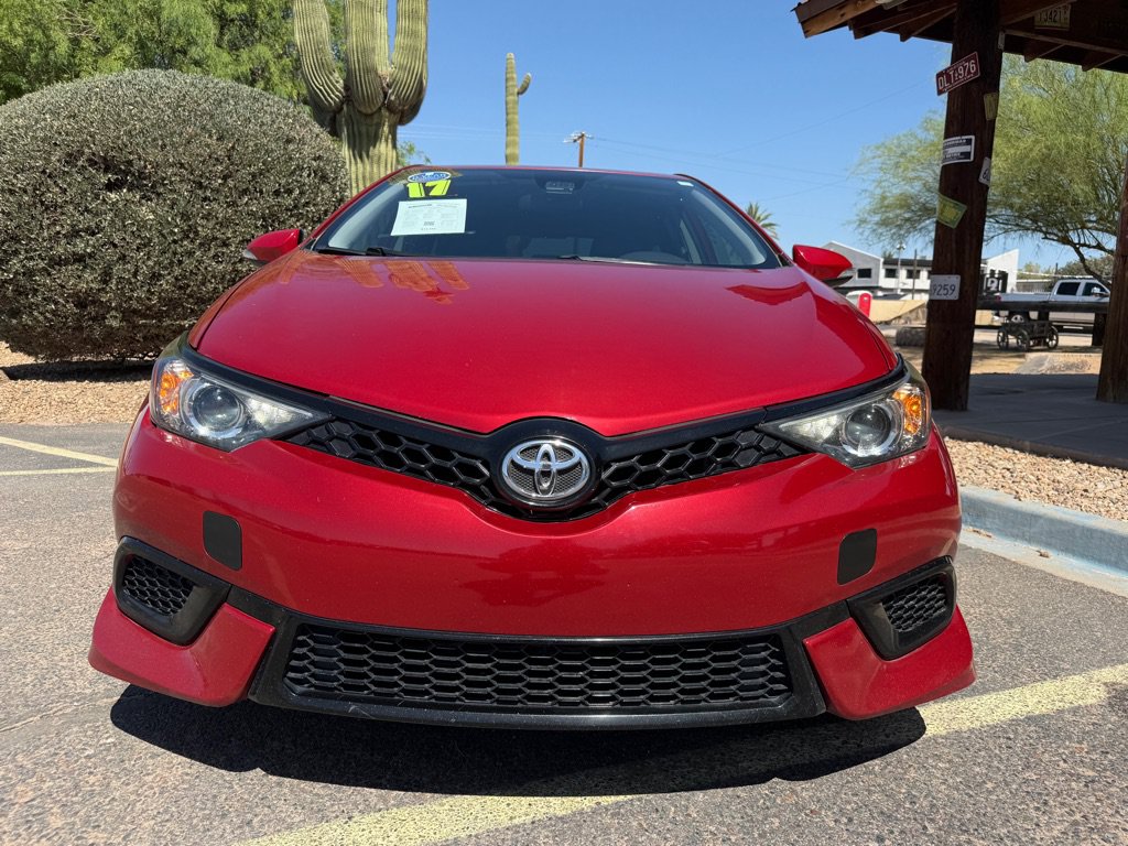 Used 2017 Toyota Corolla iM FWD image 3
