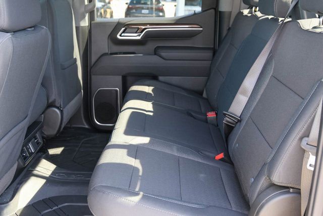 New 2026 Chevrolet Silverado 1500 LT w/ All Star Edition Plus image 14