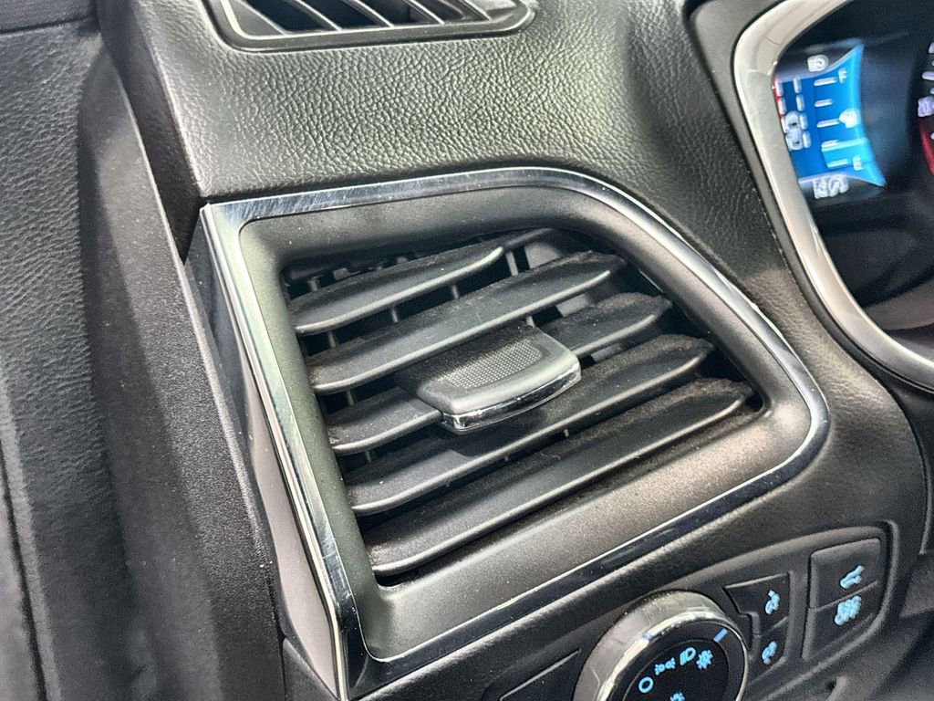 Used 2019 Ford Edge ST w/ Convenience Package image 15