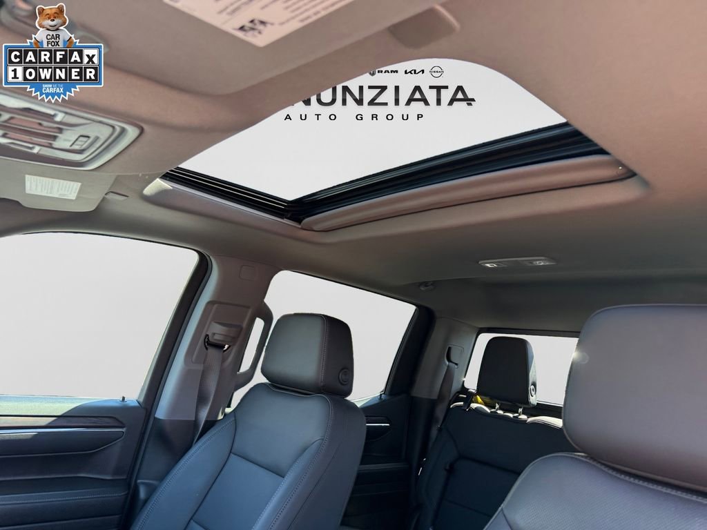 Used 2024 GMC Sierra 1500 SLT w/ SLT Premium Package AWD/4WD image 30