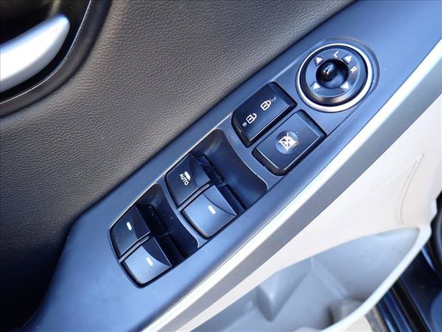 Used 2013 Hyundai Elantra GT w/ Tech Pkg FWD image 13