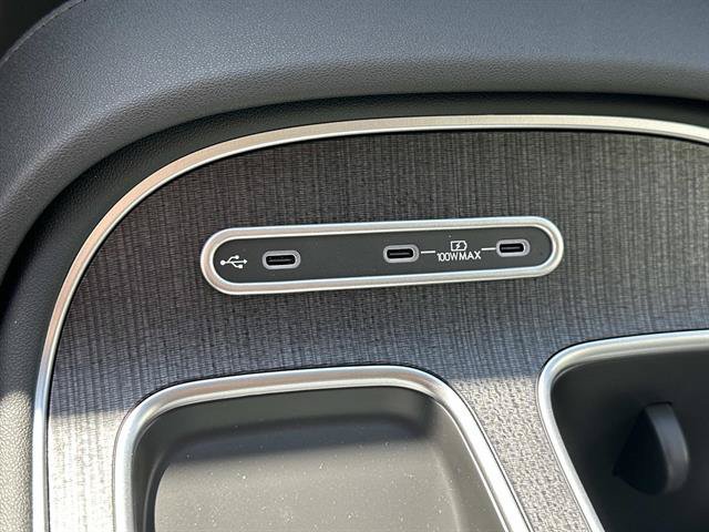 New 2027 Hyundai Palisade Limited FWD image 18