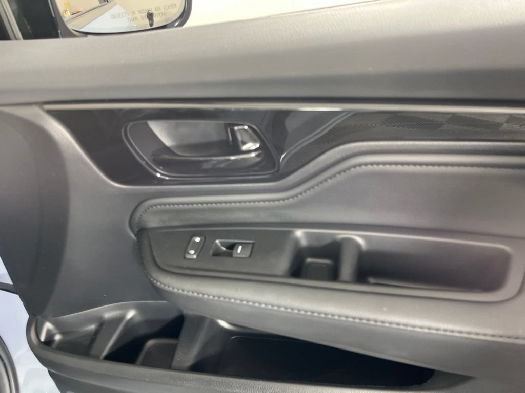 Certified 2025 Honda Odyssey Elite image 12