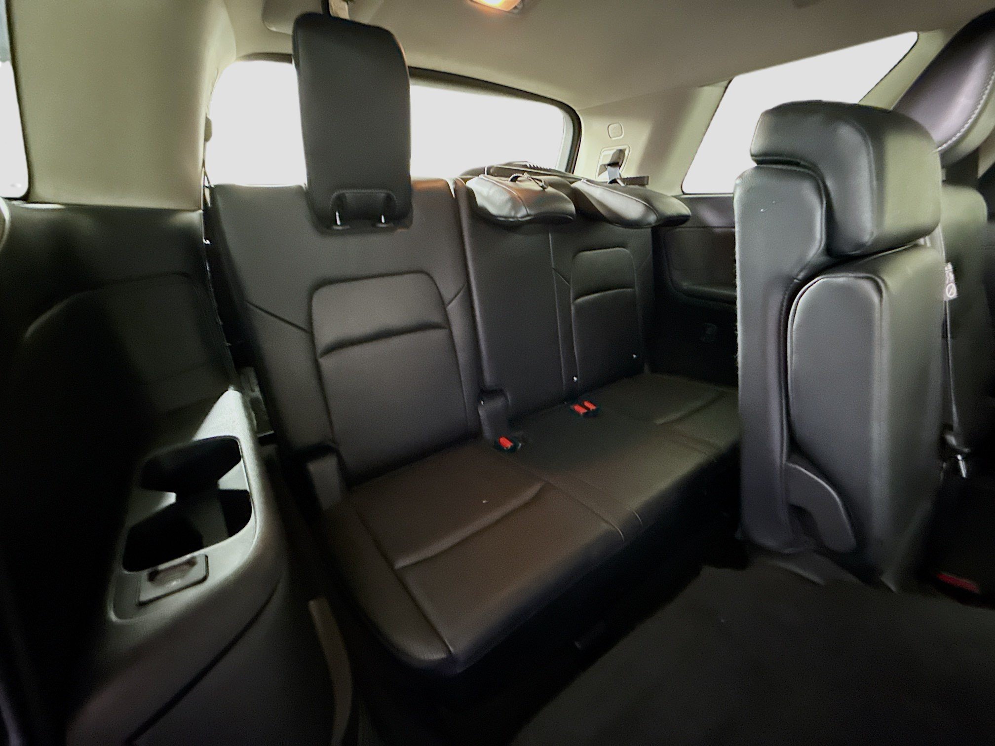 Used 2023 Nissan Pathfinder SL AWD/4WD image 43