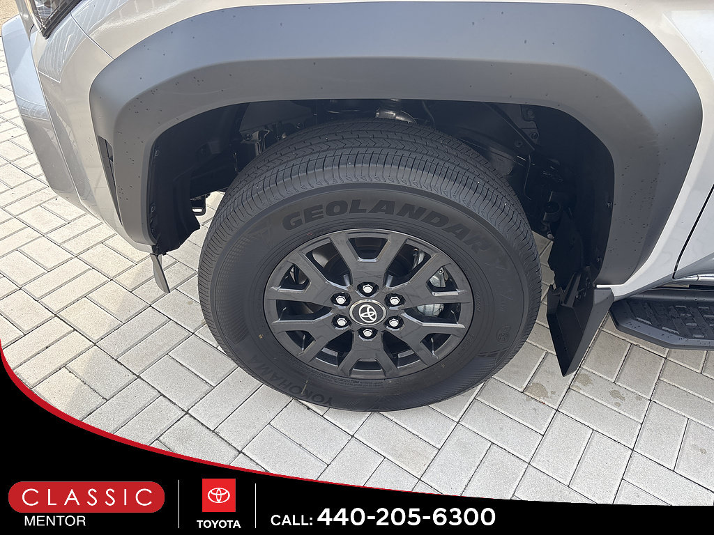 New 2026 Toyota 4Runner SR5 AWD/4WD image 6
