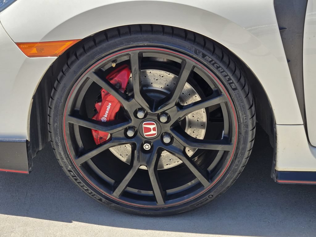 Used 2019 Honda Civic Type R image 17