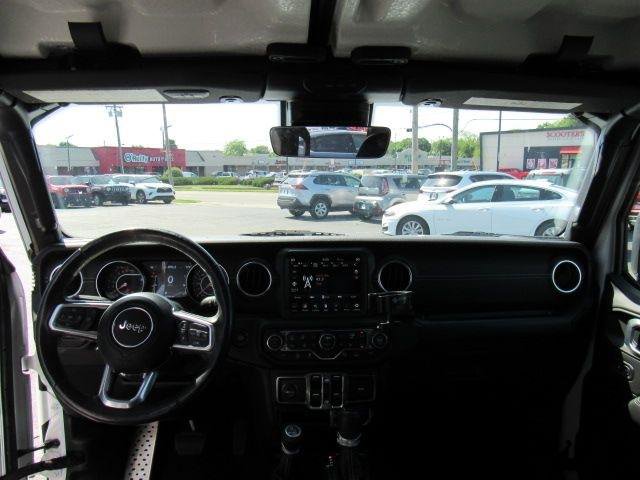 Used 2020 Jeep Gladiator Overland AWD/4WD image 13