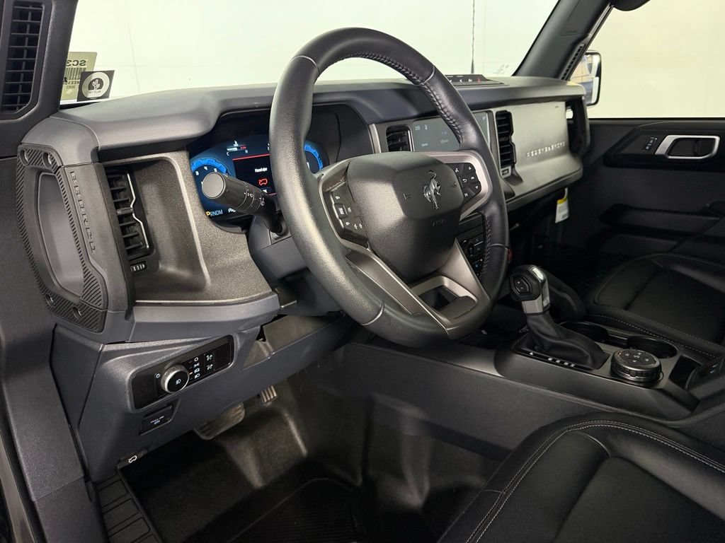 Used 2026 Ford Bronco Badlands AWD/4WD image 12