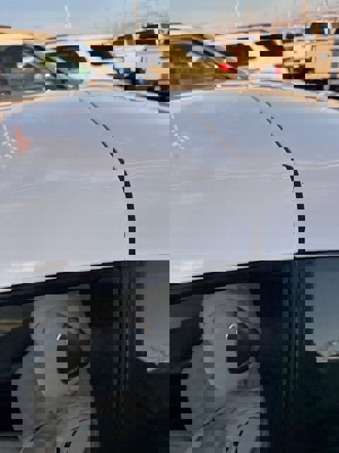 Used 2015 INFINITI Q60 Convertible w/ Premium Package image 17