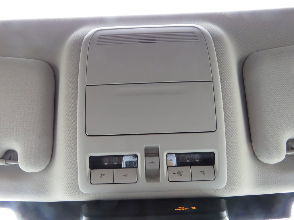 Used 2024 MAZDA CX-90 Plug-In Hybrid w/ Preferred image 29