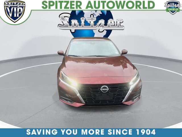 Used 2023 Nissan Altima 2.5 SV AWD/4WD image 3
