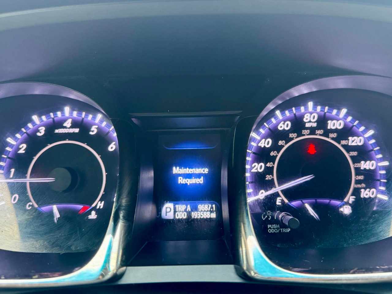 Used 2014 Toyota Avalon Limited image 38