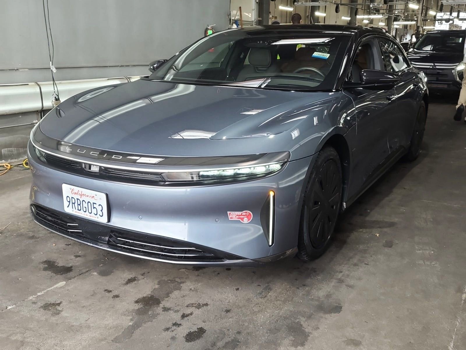 Used 2025 Lucid Air Grand Touring AWD/4WD image 3