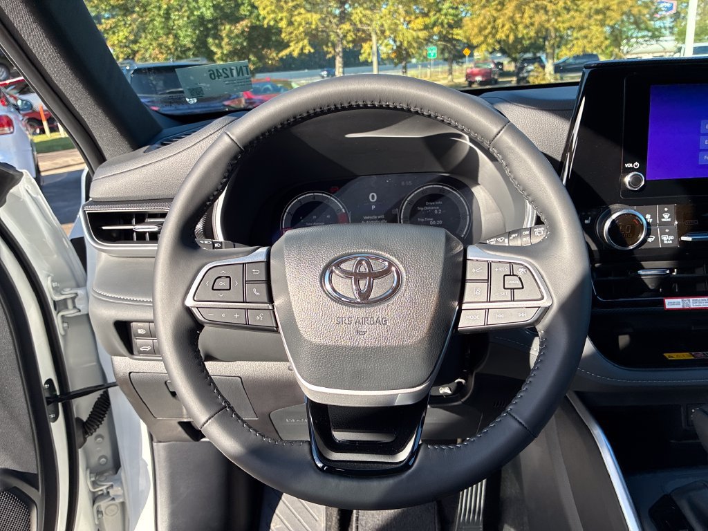 New 2026 Toyota Highlander XSE AWD/4WD image 24