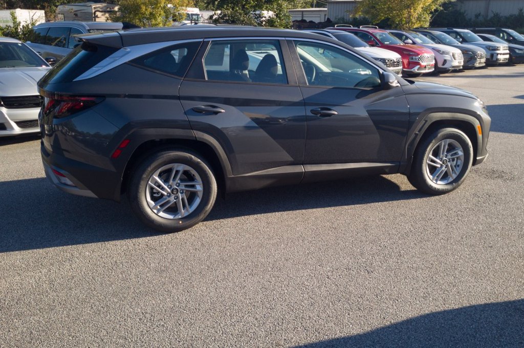 New 2026 Hyundai Tucson SE FWD image 4