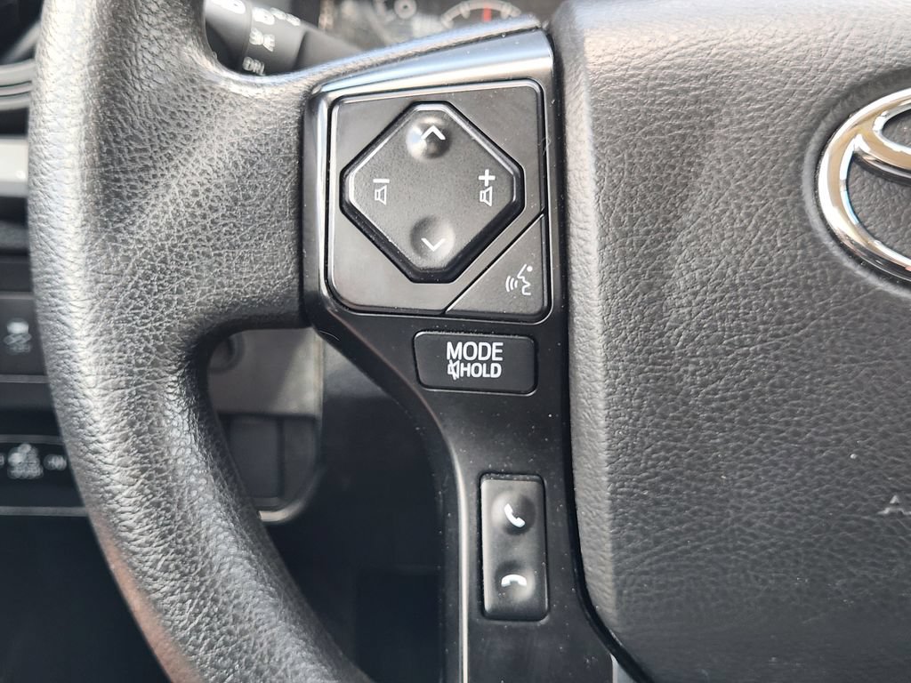 Used 2022 Toyota Tacoma SR RWD image 28