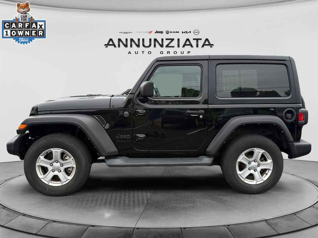 Certified 2022 Jeep Wrangler Sport AWD/4WD image 2