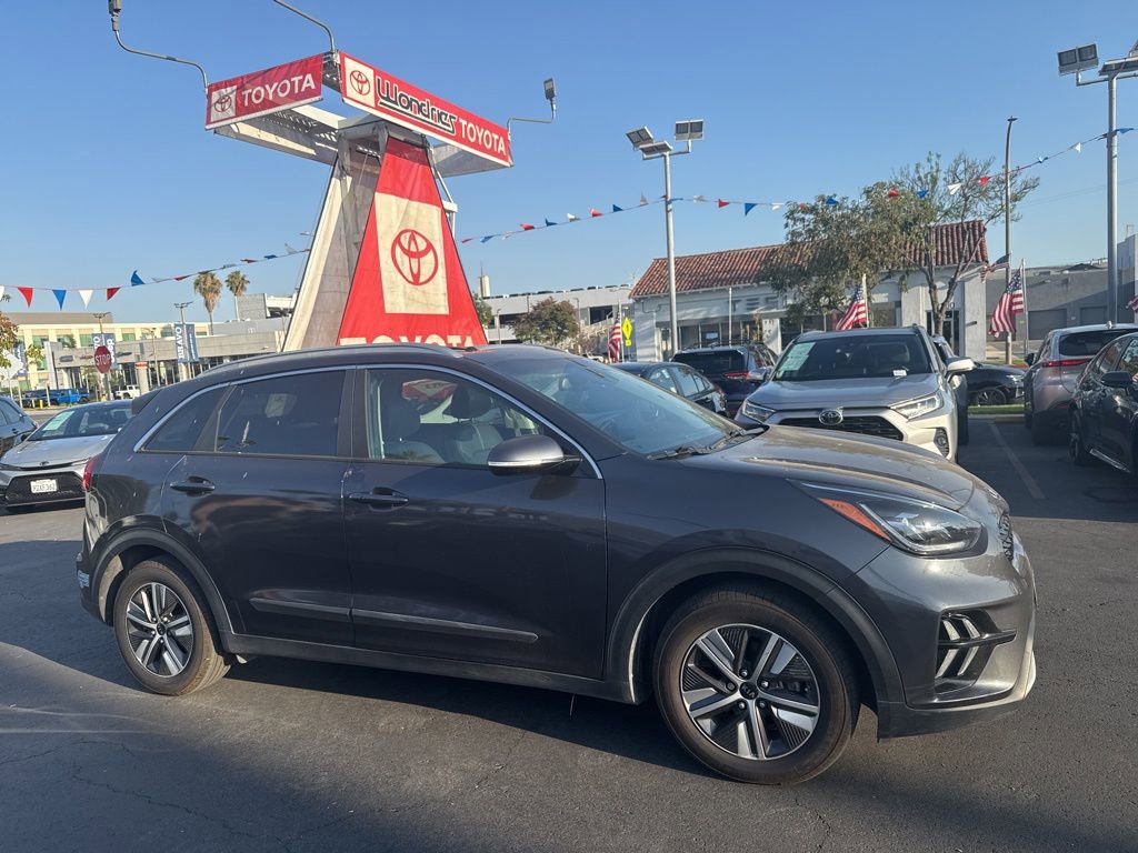 Used 2020 Kia Niro EX Premium FWD image 4
