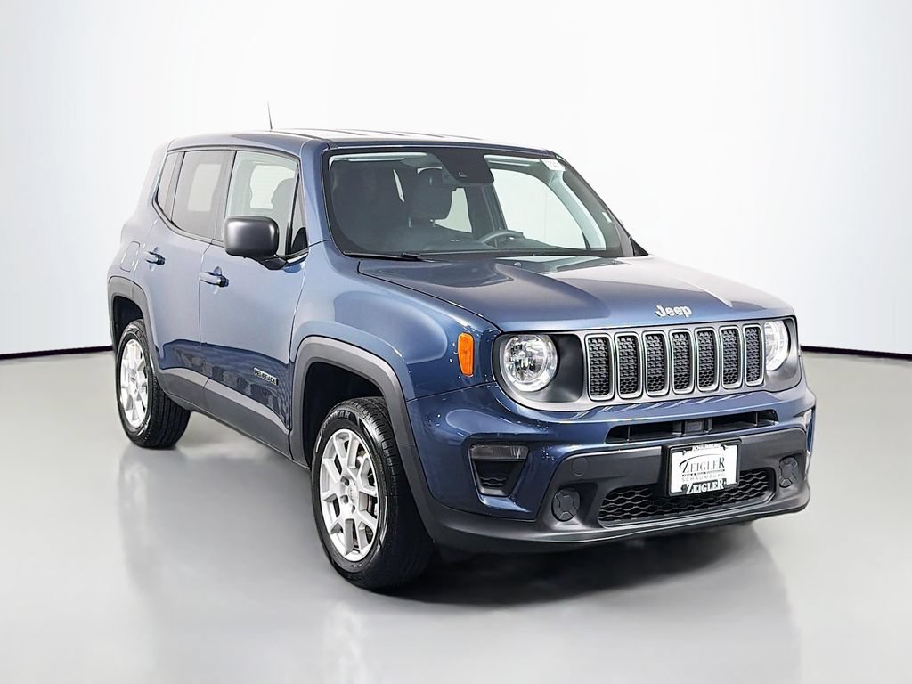 Used 2023 Jeep Renegade Latitude AWD/4WD image 1