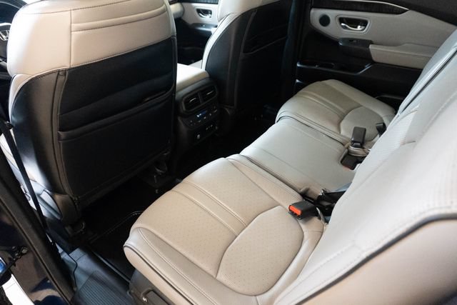Used 2025 Honda Pilot Elite image 26