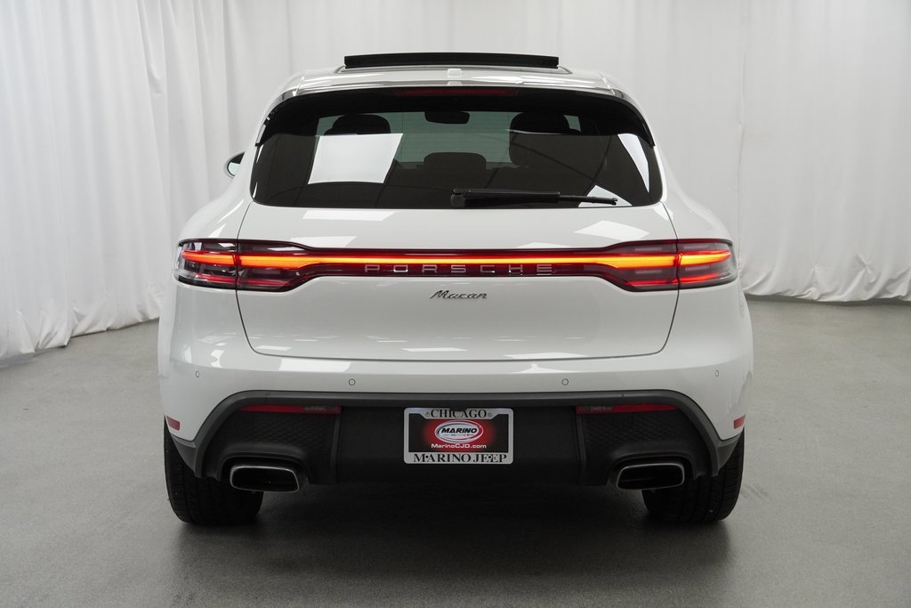 Used 2023 Porsche Macan image 11