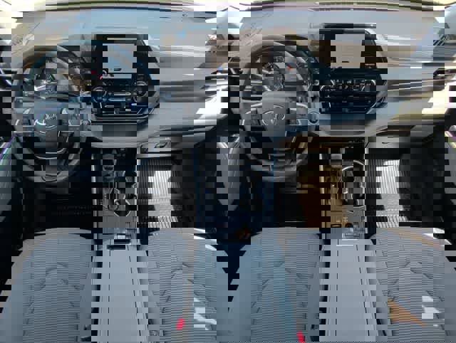 Used 2023 Toyota Highlander L image 12