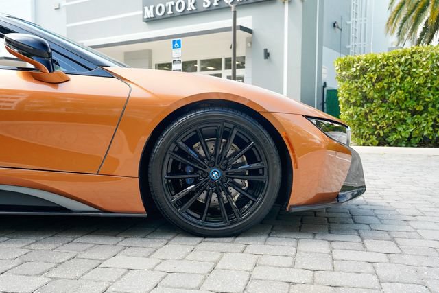 Used 2019 BMW i8 Roadster AWD/4WD image 34