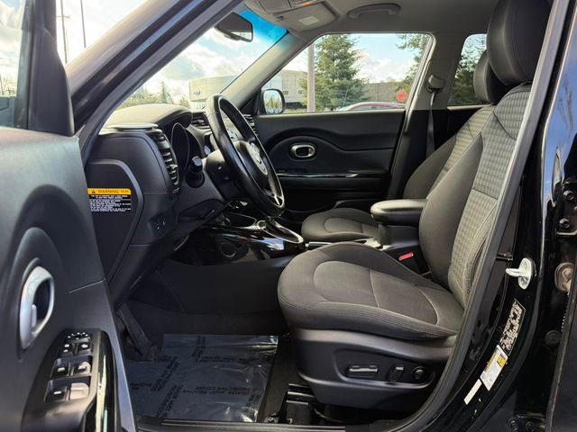 Used 2015 Kia Soul ! image 15