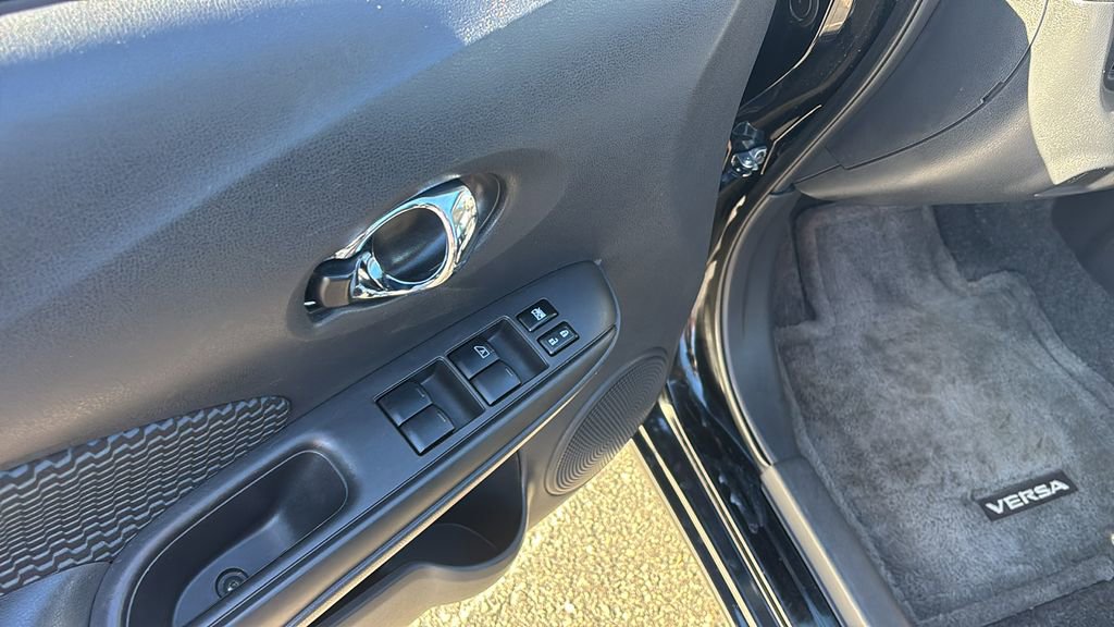 Used 2015 Nissan Versa Note SV image 14