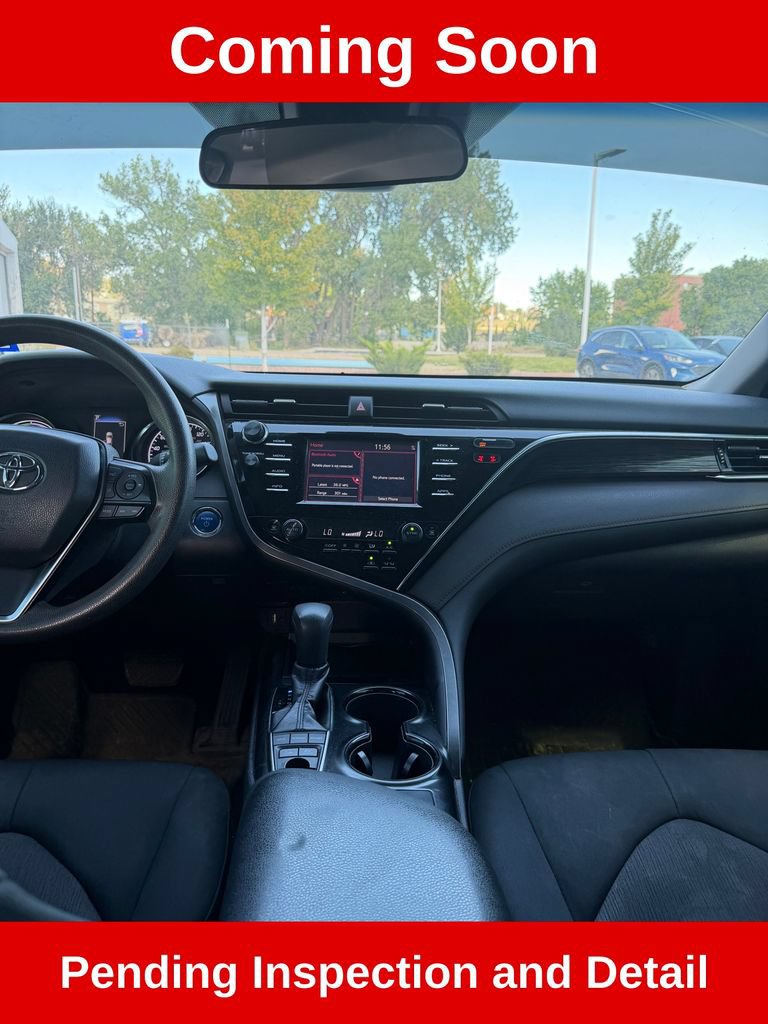 Used 2018 Toyota Camry LE FWD image 14